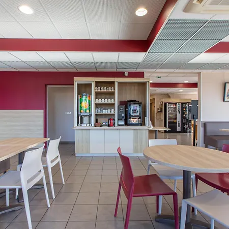 Hotell Ace Le Mans 3*