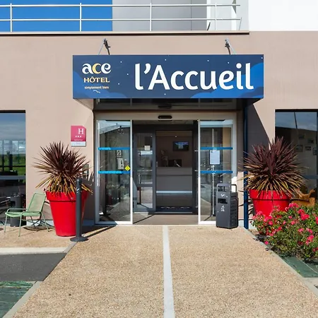 Hotell Ace Le Mans Saint-Saturnin (Sarthe)