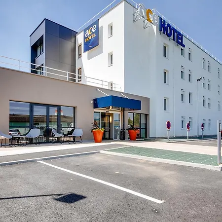 Ace Le Mans Hotel